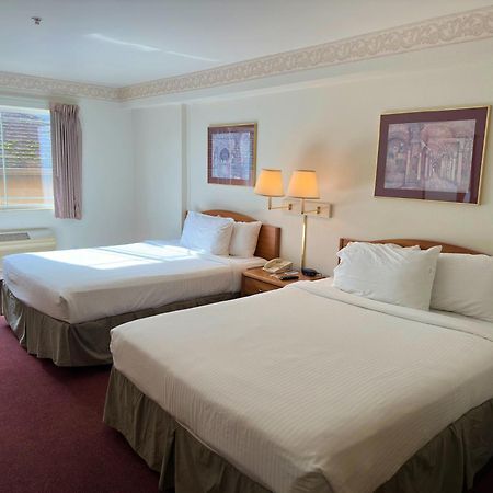 Peppermill Empress Inn Centralia Zewnętrze zdjęcie