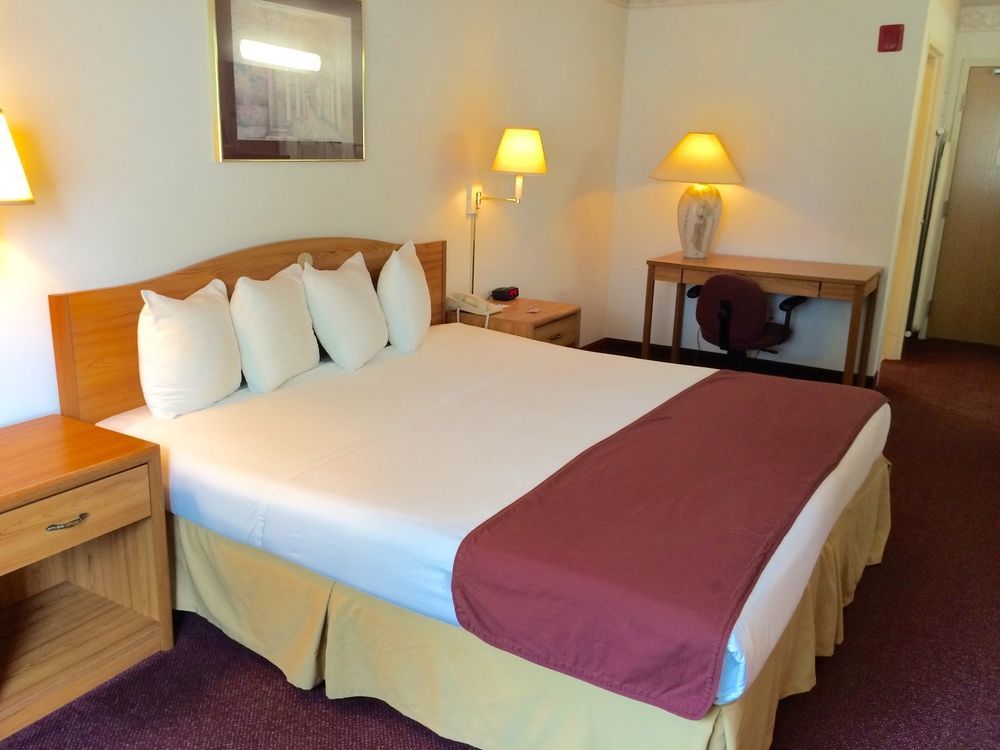 Peppermill Empress Inn Centralia Zewnętrze zdjęcie