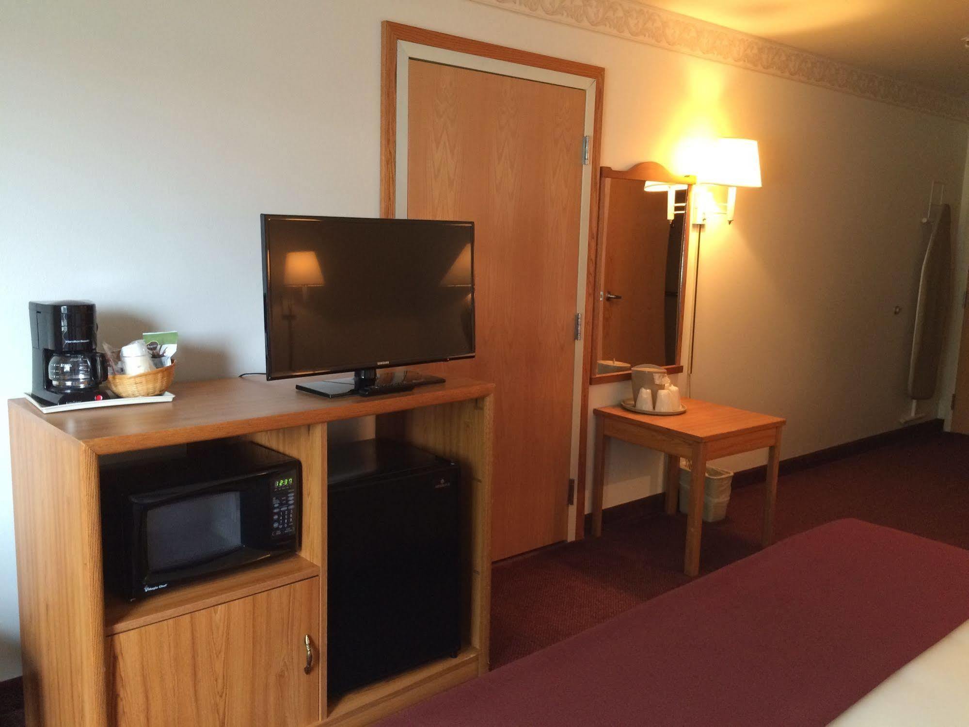Peppermill Empress Inn Centralia Zewnętrze zdjęcie